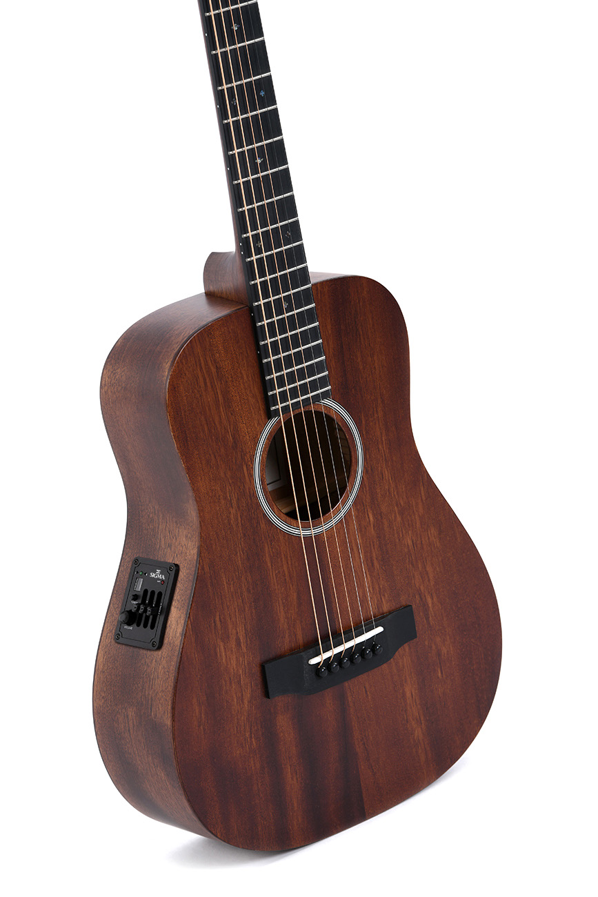Sigma Guitars TM-15E